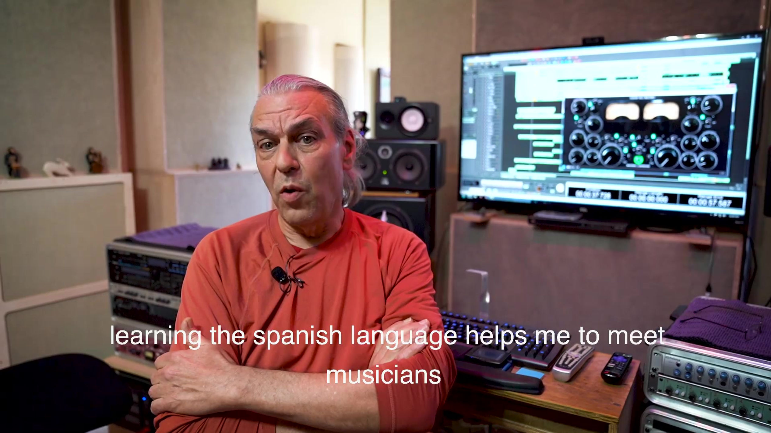 Mono papi, Spanish Student